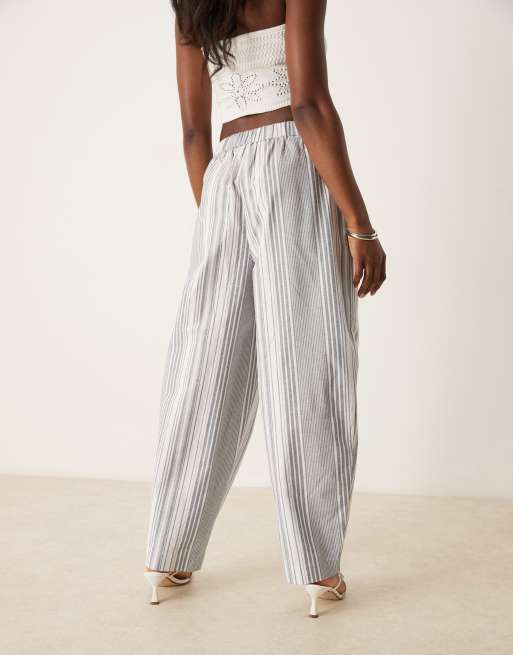 ASOS DESIGN linen look barrel pants in black stripe, 3 of 5