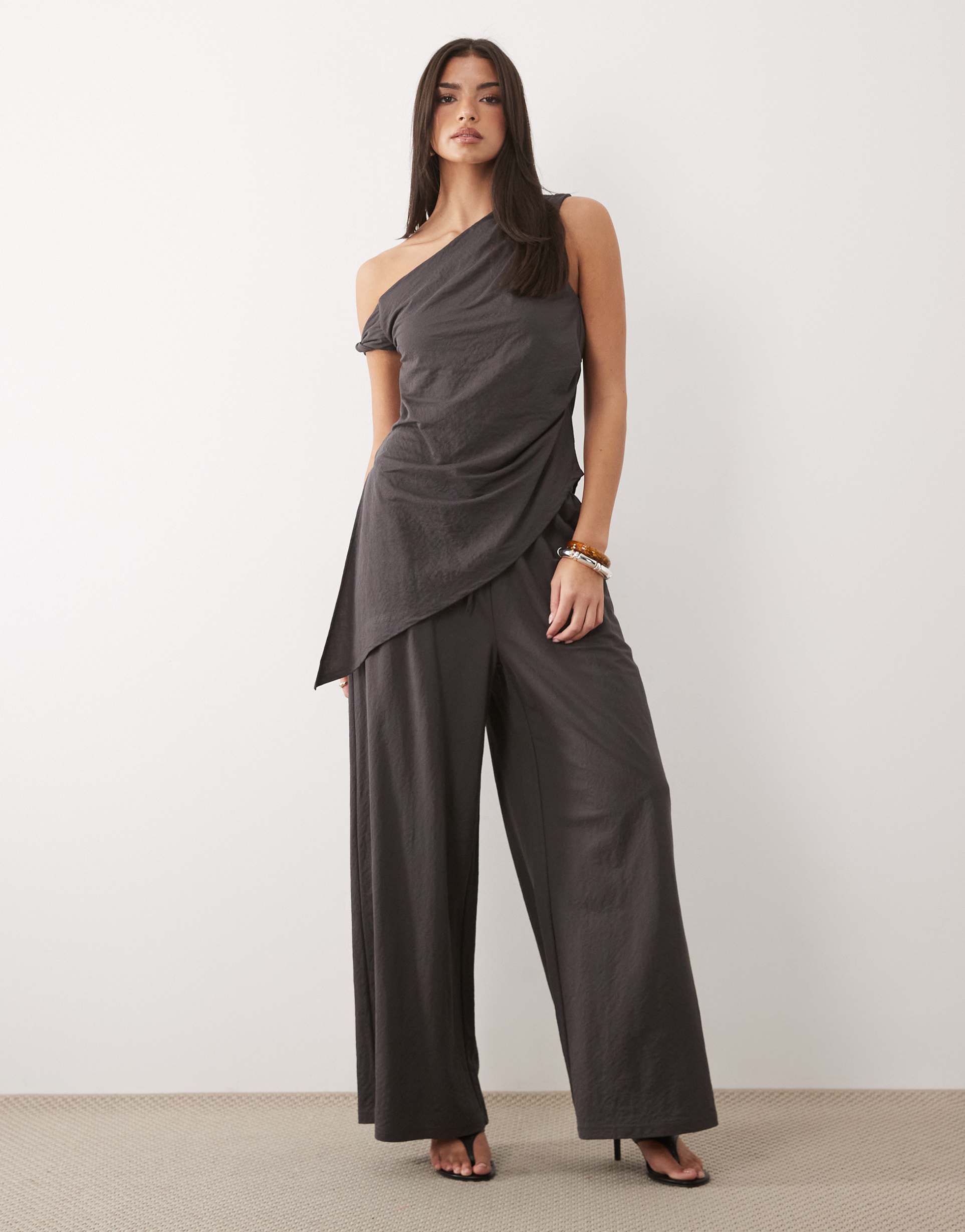 asos design linen look longline top with asymmetric hem in charcoal gray - part of a set