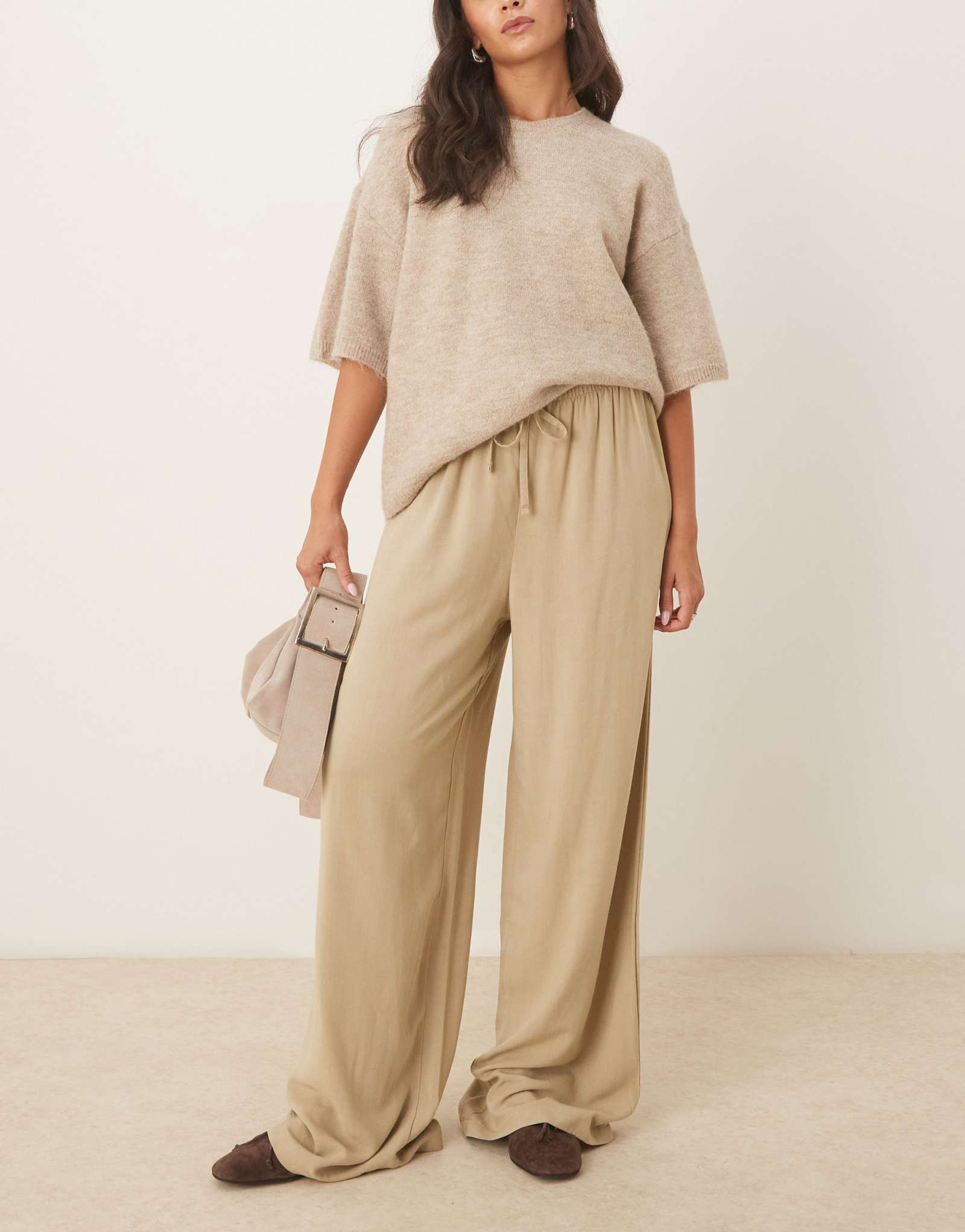 Дизайнерские льняные брюки ASOS в стиле мокко коричневого цвета