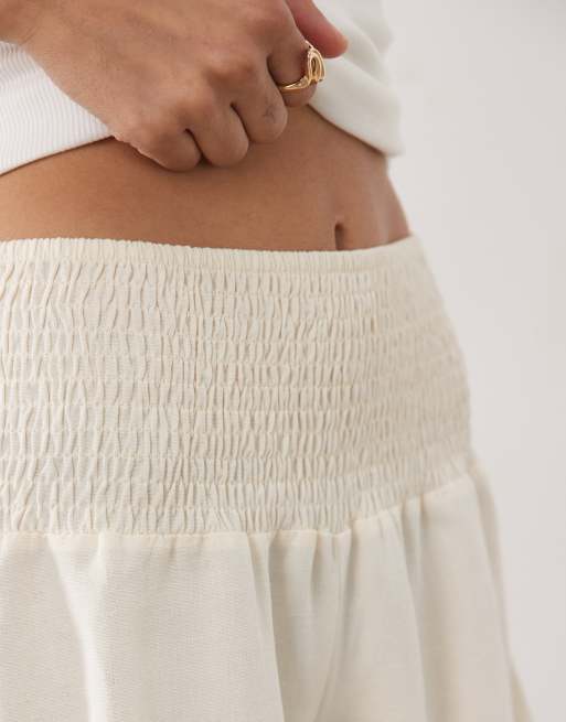 ASOS DESIGN linen-look shirred waist shorts in ivory, 3 of 5