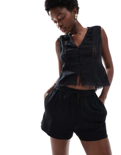 ASOS DESIGN linen-look shorts in black (Part of a set), 2 of 5