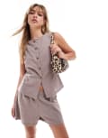 [ASOS DESIGN] ASOS DESIGN linen look waistcoat in brown (part of a set) M Chocolate