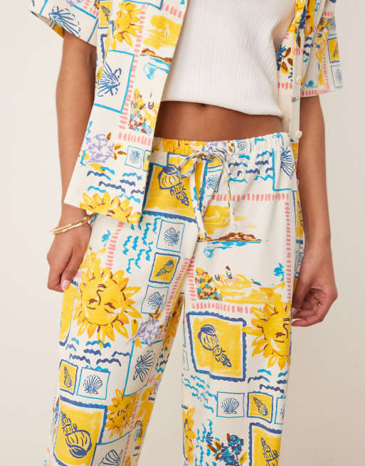 ASOS DESIGN linen look wide leg pants in postcard print - part of a set, 4 of 5