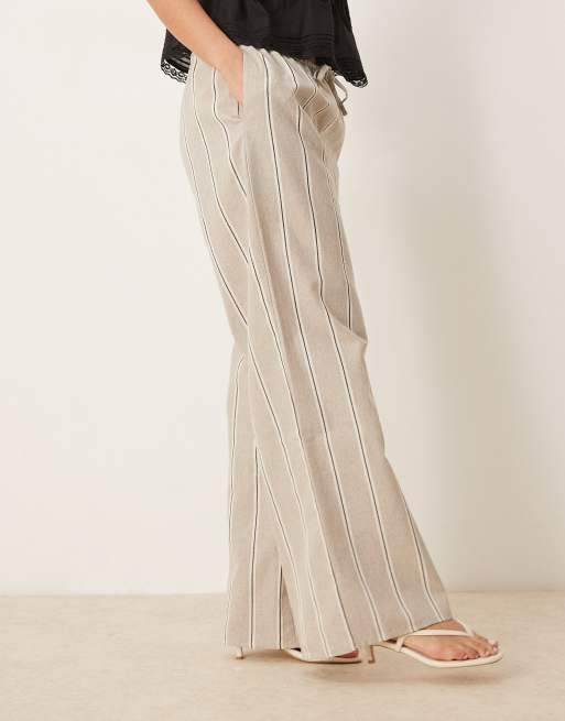 ASOS DESIGN linen look wide leg pull on trousers in taupe stripe, 3 of 5