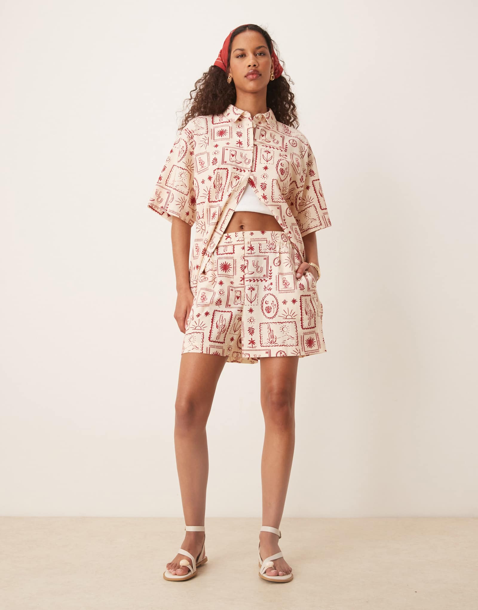 Дизайнерские боксерские шорты ASOS из льняной смеси с западным принтом - часть комплекта