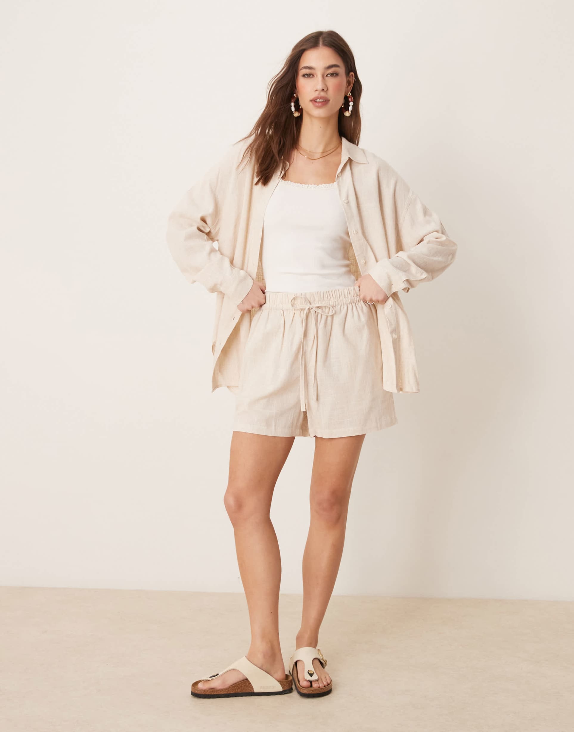 asos design linen mix pull on shorts in stone - part of a set