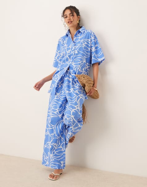 ASOS DESIGN linen shirt & boxer shorts set in blue abstract print - view 1