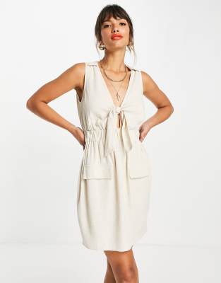 sleeveless knot front dress