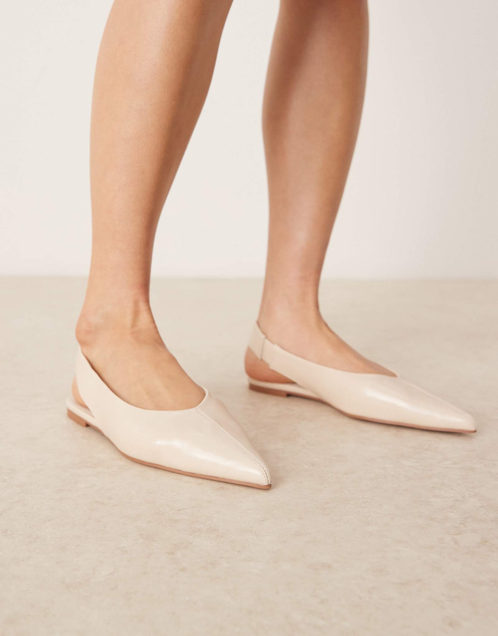 Белоснежные балетки Linford на плоской подошве ASOS DESIGN