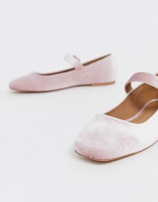 Ava & aiden on sale velvet mary jane flats