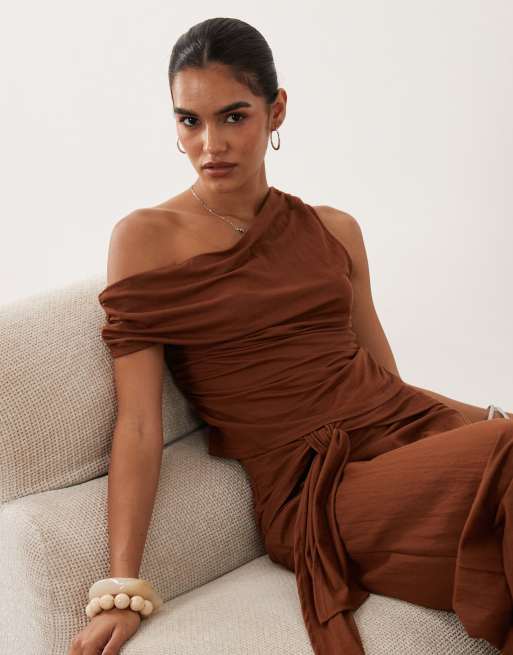 ASOS DESIGN – Set i linneliknande tyg med topp med asymmetrisk, draperad ringning, 3 av 3