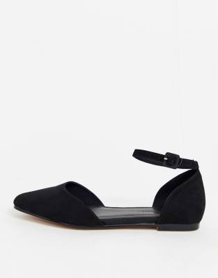 covered toe flip flops