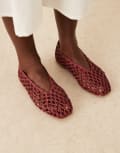 [ASOS DESIGN] ASOS DESIGN Linus clean ballet flats in burgundy weave-Red 36 BURGUNDY WEAVE