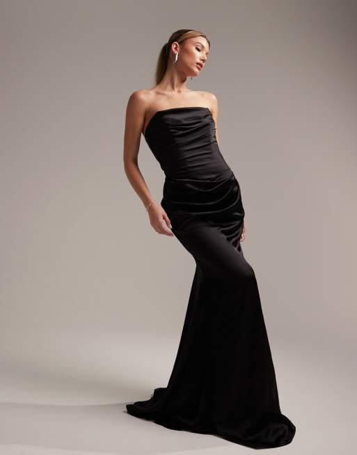 ASOS DESIGN - L'invitée - Robe bandeau longue en satin - Noir