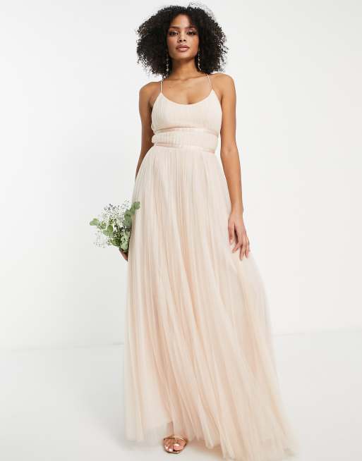 ASOS DESIGN L invit e Robe caraco longue en tulle avec rubans en satin la taille et jupe pliss e Champagne