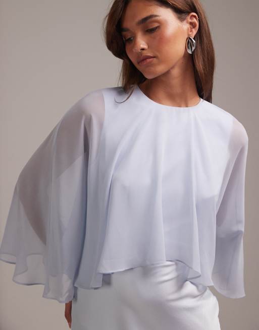 ASOS DESIGN - L'invitée - Robe en satin coupée en biais avec superposition cape transparente - Bleu, 2 de 5