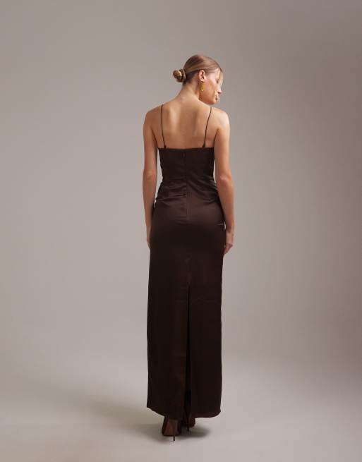 ASOS DESIGN - L'invitée - Robe longue droite à col montant et bretelles nouées - Chocolat, 3 de 5