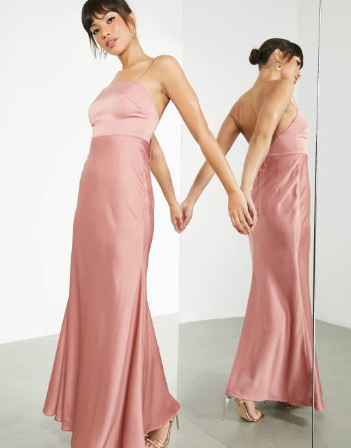 ASOS DESIGN - L'invitée - Robe longue satinée avec encolure carrée nouée au dos - Rose cendré