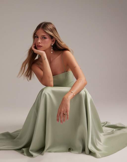 ASOS DESIGN - L'invitée - Robe longueur mollet avec taille basse et lien avec bretelles fines - Vert pâle, 4 de 5
