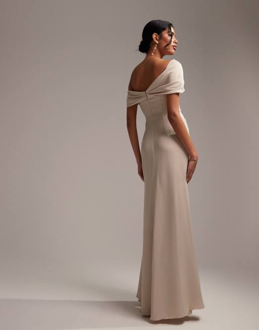 ASOS DESIGN - L'invitée - Robe portefeuille longue en satin effet drapé avec encolure Bardot - Huître , 3 de 5