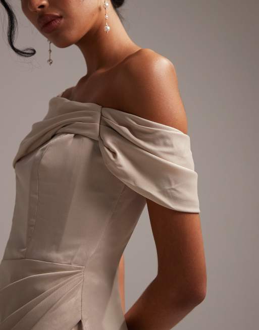 ASOS DESIGN - L'invitée - Robe portefeuille longue en satin effet drapé avec encolure Bardot - Huître , 5 de 5