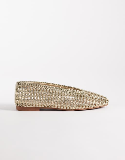 ASOS DESIGN - Lioness - Guldfarvede ballerinaer i flet, 3 af 4