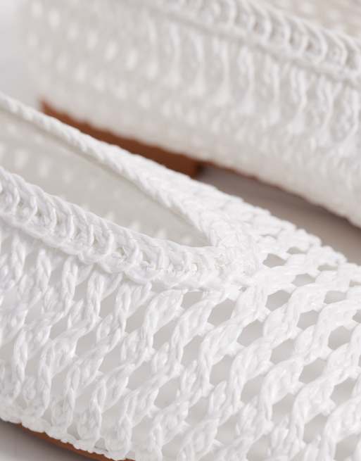 ASOS DESIGN Lioness weave ballets in white, 3 of 4
