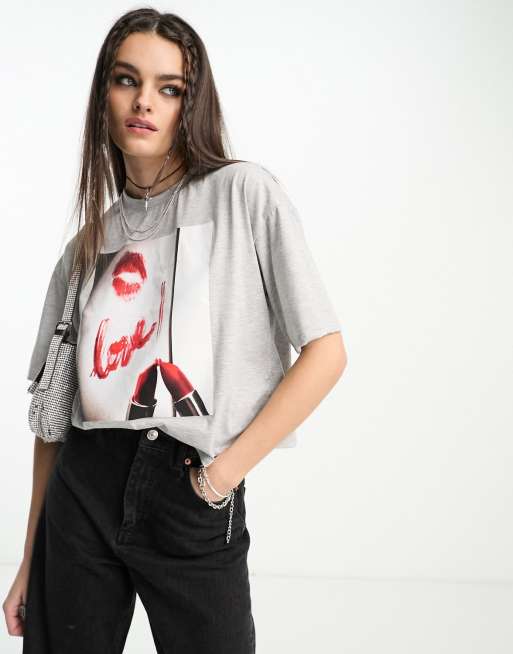 ASOS DESIGN lipstick tee in gray heather 