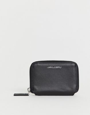 ASOS DESIGN – Liten, svart, präglad plånbok i läderimitation med dragkedja runt om
