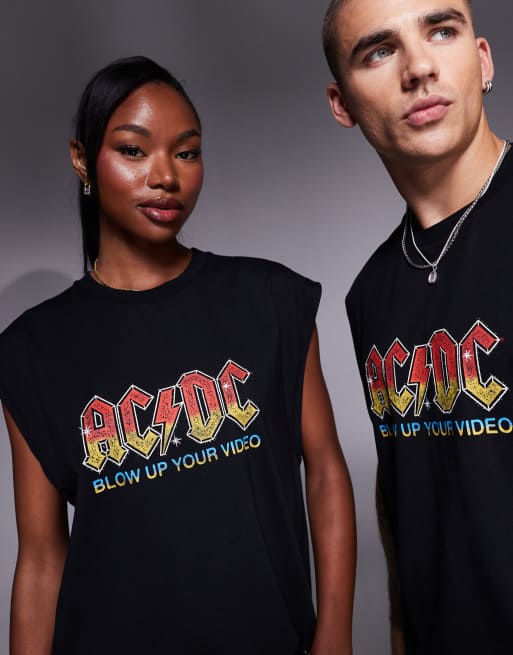 ASOS DESIGN – Lizenziertes, kastiges Unisex-Trägertop in Schwarz mit Oversize-Schnitt und „AC/DC“-Prints, 3 von 4