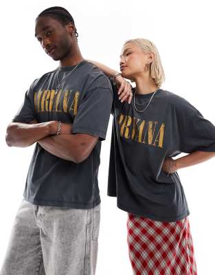 ASOS DESIGN - Lizenziertes Unisex-Band-T-Shirt in verwaschenem Schwarz mit „Nirvana"-Prints und Oversize-Schnitt