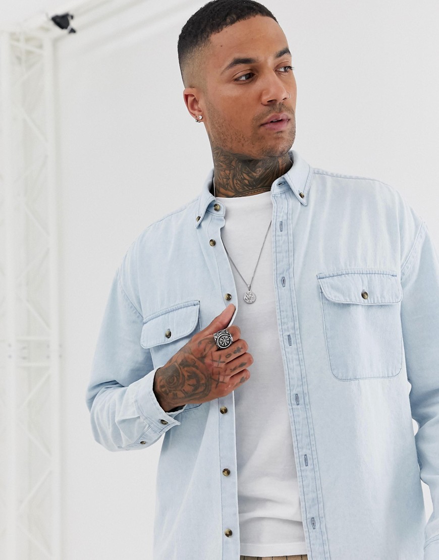 ASOS DESIGN – Ljus, oversized jeansskjorta med dubbla fickor-Blå