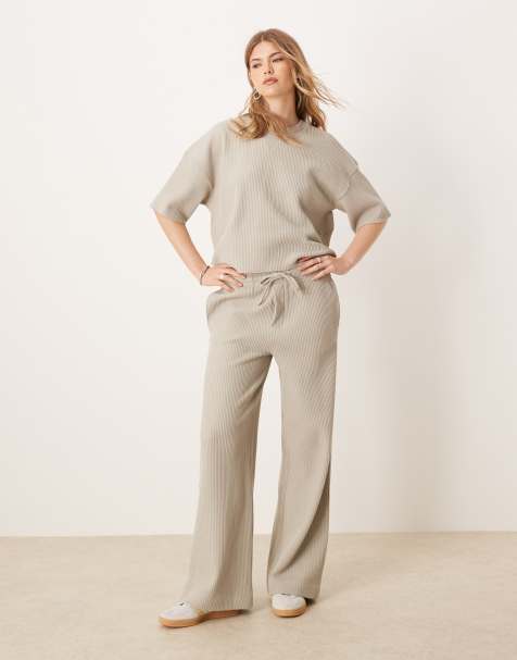 ASOS DESIGN – Ljusa, khakifärgade mjukisbyxor med våffeltextur, del av set - view 1