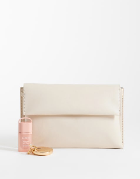 ASOS DESIGN – Ljusbeige kuvertväska med avtagbar kedjerem - view 1
