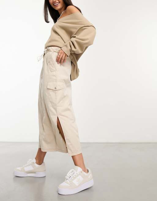 ASOS DESIGN – Ljusbeige minikjol i cargomodell med ryschad midja