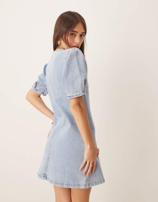 ASOS DESIGN – Ljusblå jeansklänning i minilängd med knäppning och puffärmar, 4 av 4