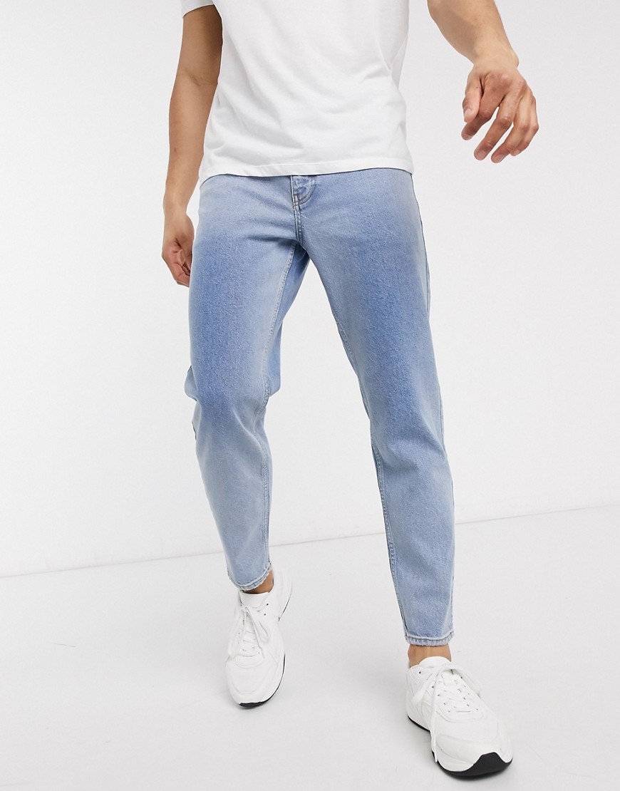 ASOS DESIGN – Ljusblå styva jeans i klassisk modell