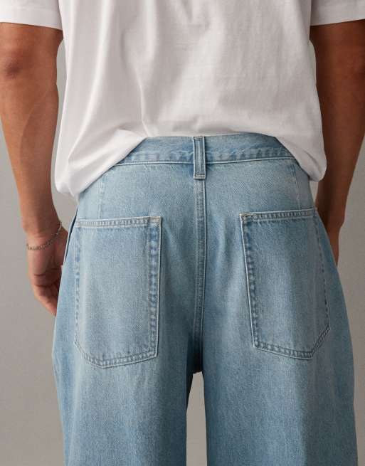 ASOS DESIGN – Ljusblå, tvättade jeans med veck och barrelben, 4 av 7