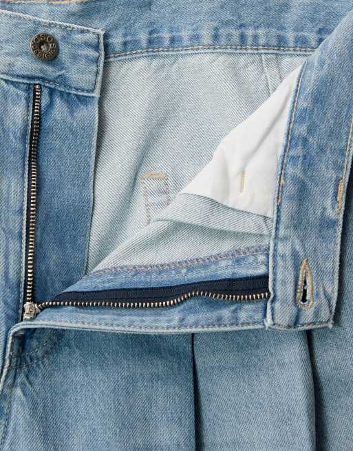 ASOS DESIGN – Ljusblå, tvättade jeans med veck och barrelben, 7 av 7
