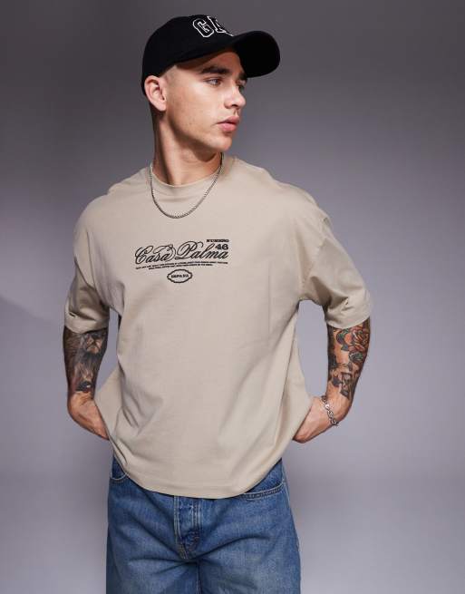 ASOS DESIGN – Ljusbrun, boxig t-shirt i oversize med tryck fram- och baktill , 4 av 4