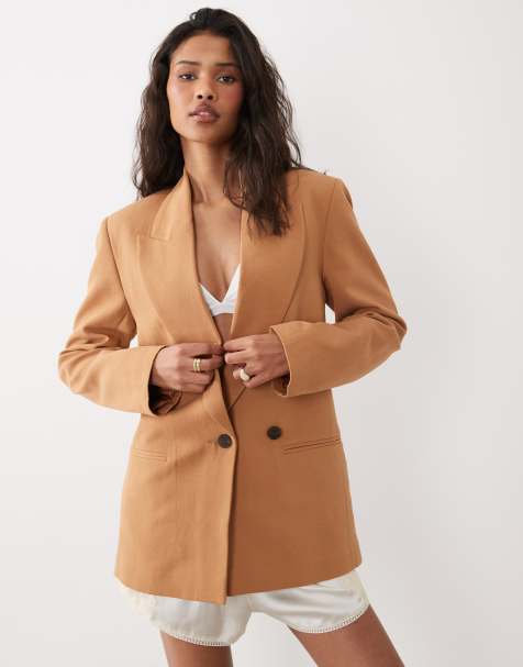 ASOS DESIGN – Ljusbrun, figursydd kavaj i linnemix med varierbar knäppning - view 1