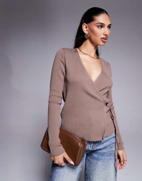 ASOS DESIGN – Ljusbrun, stickad kofta i omlottdesign - view 1