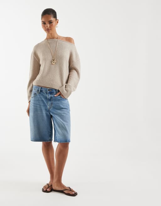 ASOS DESIGN – Ljusbrun, stickad tröja i bouclé med en bar axel, 2 av 4