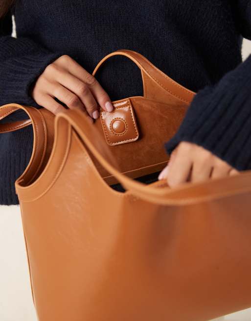 ASOS DESIGN – Ljusbrun toteväska med böjning vid handtagen, 4 av 4