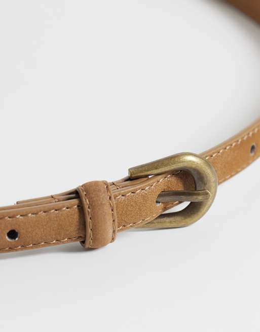 ASOS DESIGN – Ljusbrunt midje- och höftskärp med extra smal passform och guldfärgat spänne, 2 av 3