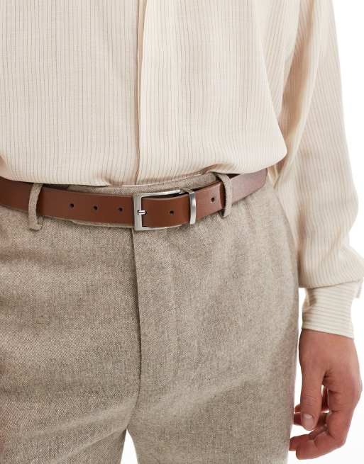 ASOS DESIGN – Ljusbrunt skärp i vändbar design
