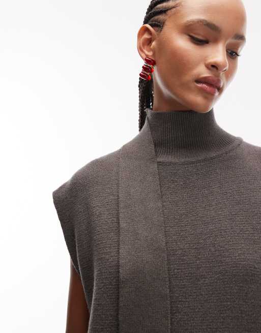 ASOS DESIGN – Ljusgrå, finstickad väst med halsduksdetalj, 2 av 4