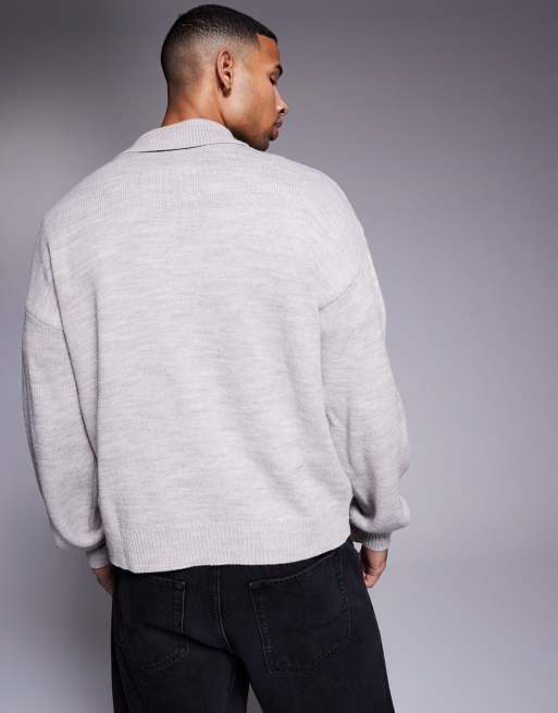 ASOS DESIGN – Ljusgrå, stickad pikétröja med avslappnad, boxig passform, kort dragkedja och bröstficka, 3 av 4