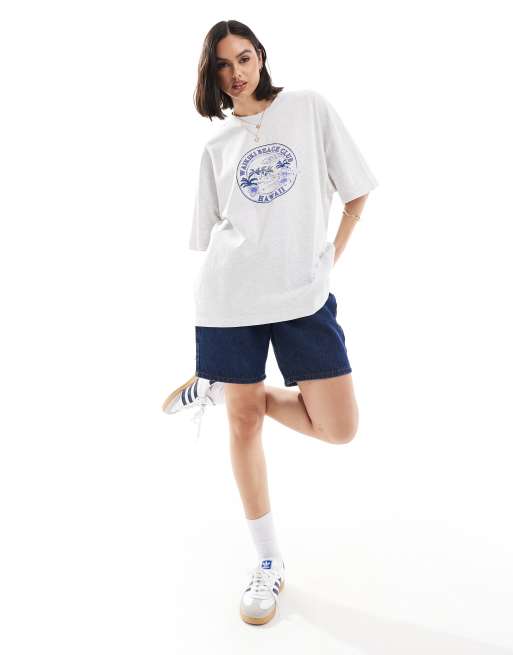 ASOS DESIGN – Ljusgrå t-shirt i boyfriend-modell med "Hawaii beach"-tryck, 2 av 4