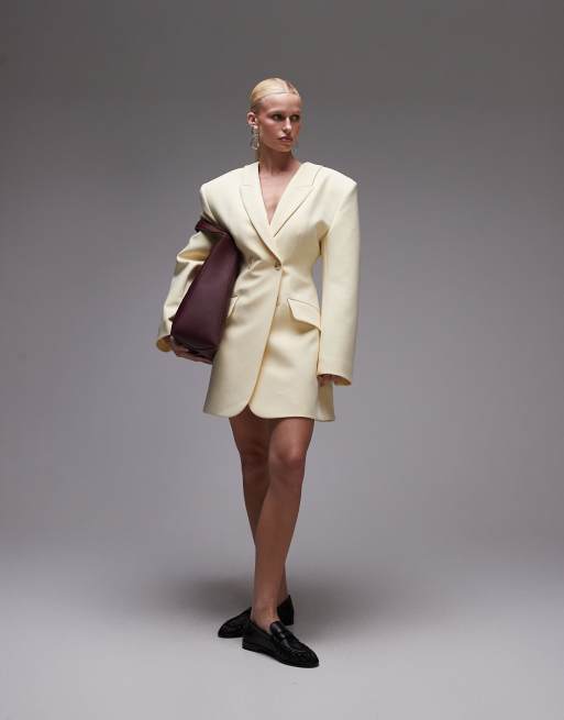 ASOS DESIGN – Ljusgul, figursydd, skulpterande kavaj